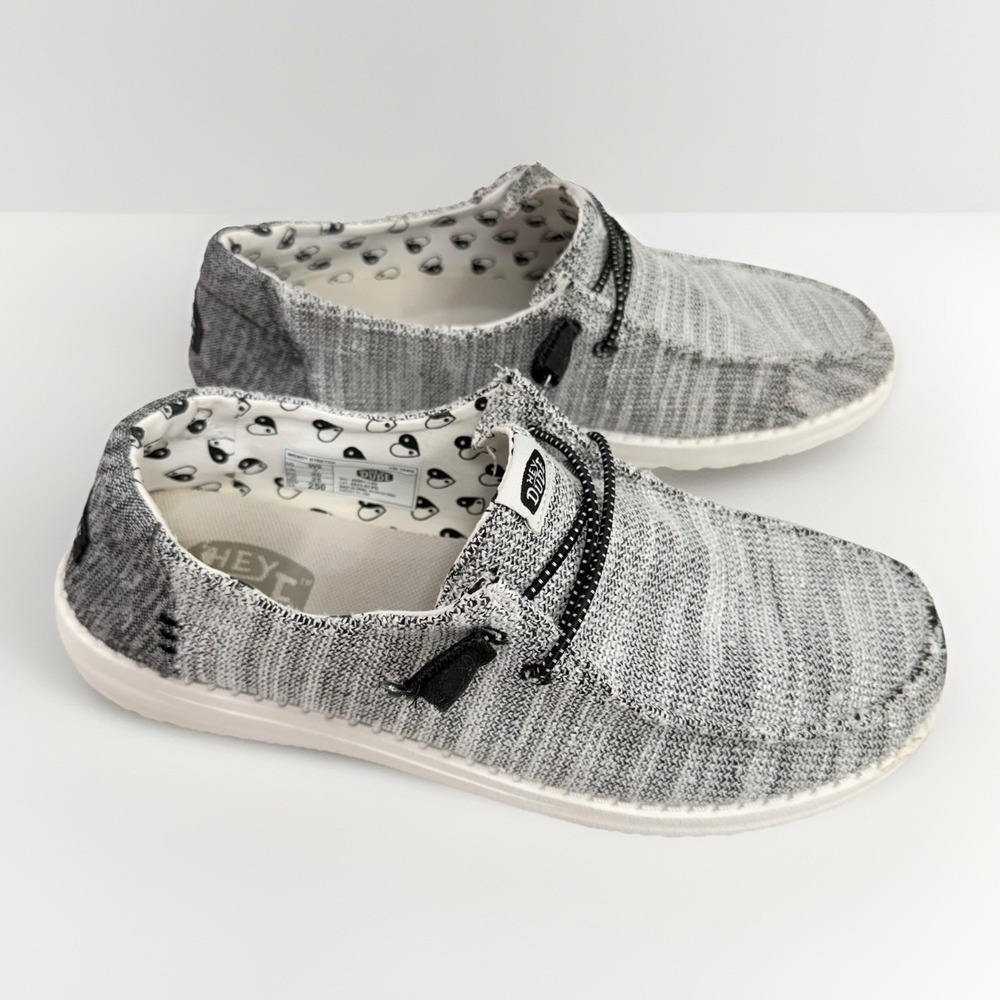 Hey Dude Wendy Stretch Yin Yang Woven Slip On Shoes Womens‎ Sz 9 Black White Sox